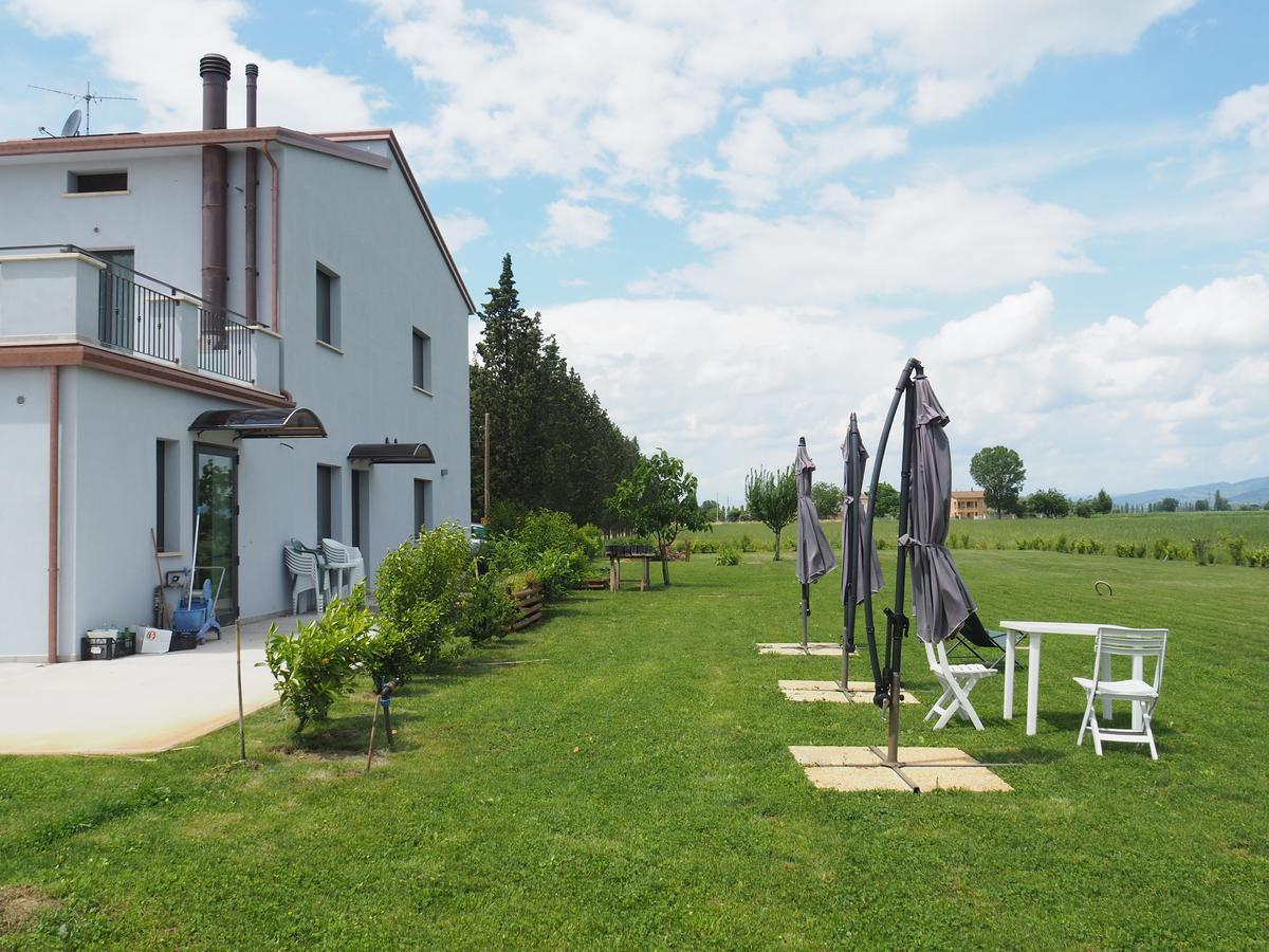 Willa Agriturismo La Semente Spello Zewnętrze zdjęcie